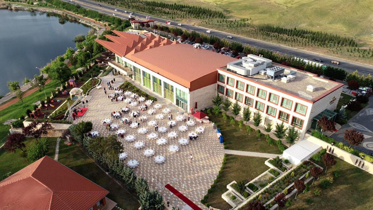 Kronos Hotel Golbası Exterior foto